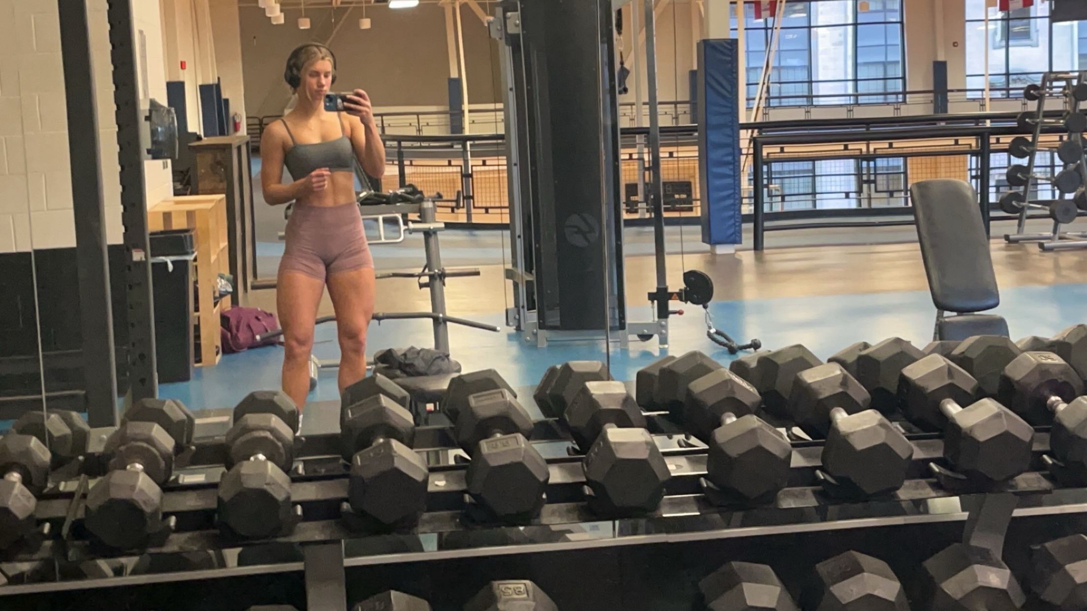 @Lo