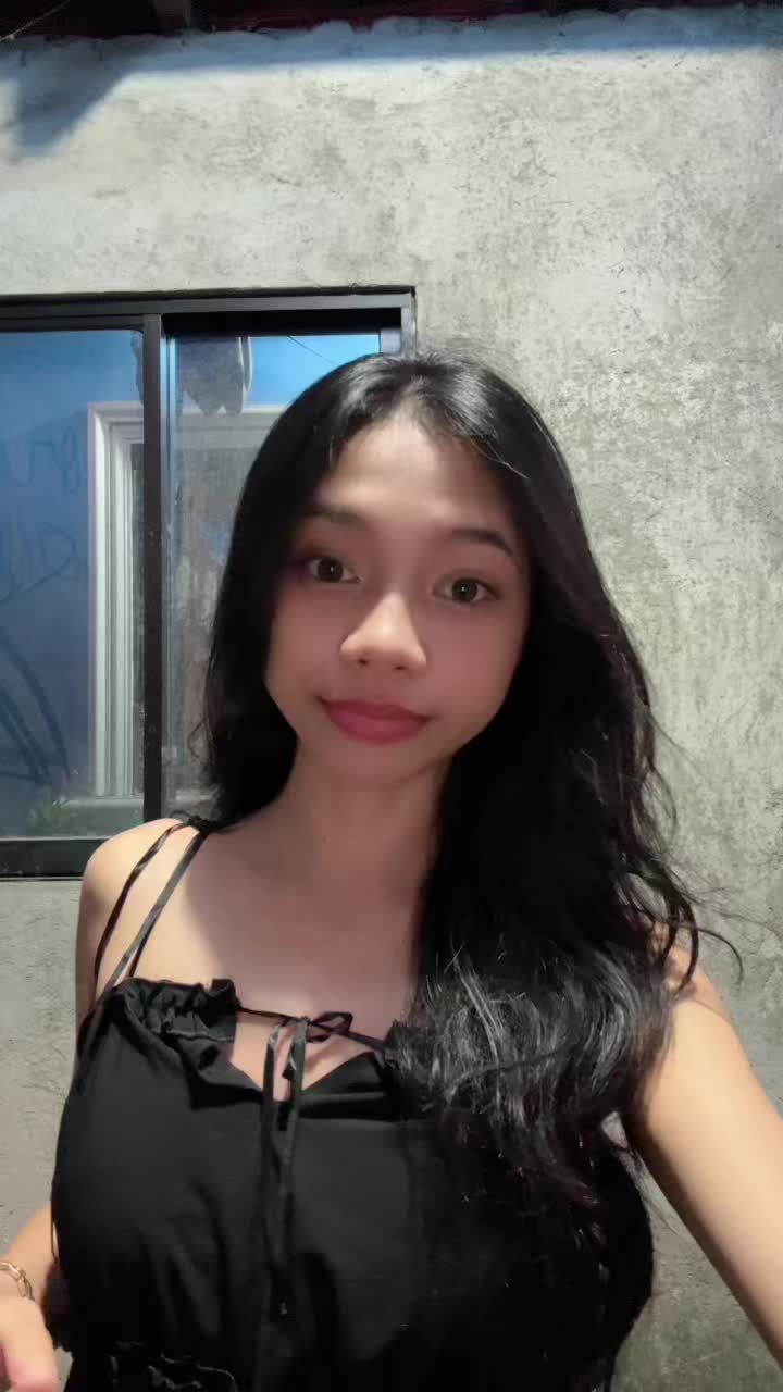 @blueee