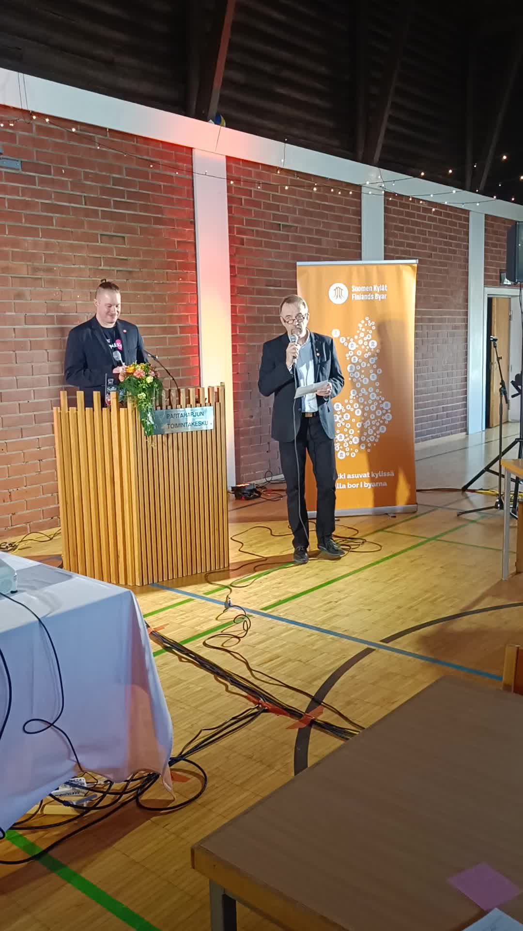 @Suomen Kyl&auml;t ry
