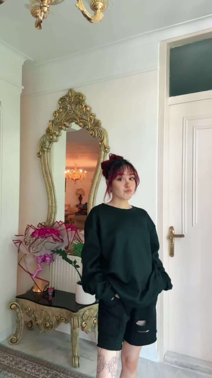 @Fati Tajik