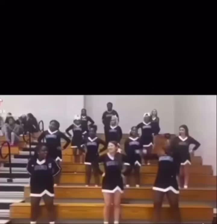@coachretta