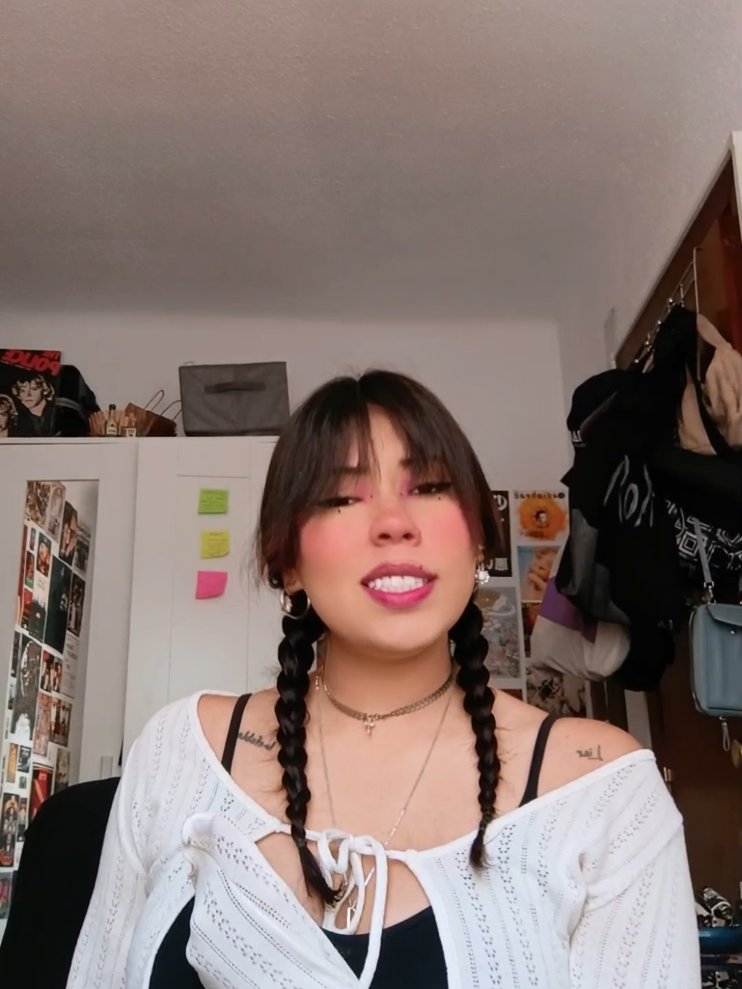 @LILIAN