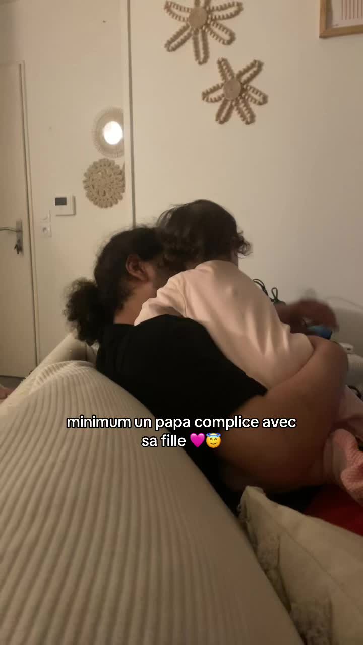 @𝐀𝐍𝐃𝐑𝐄𝐄𝐀