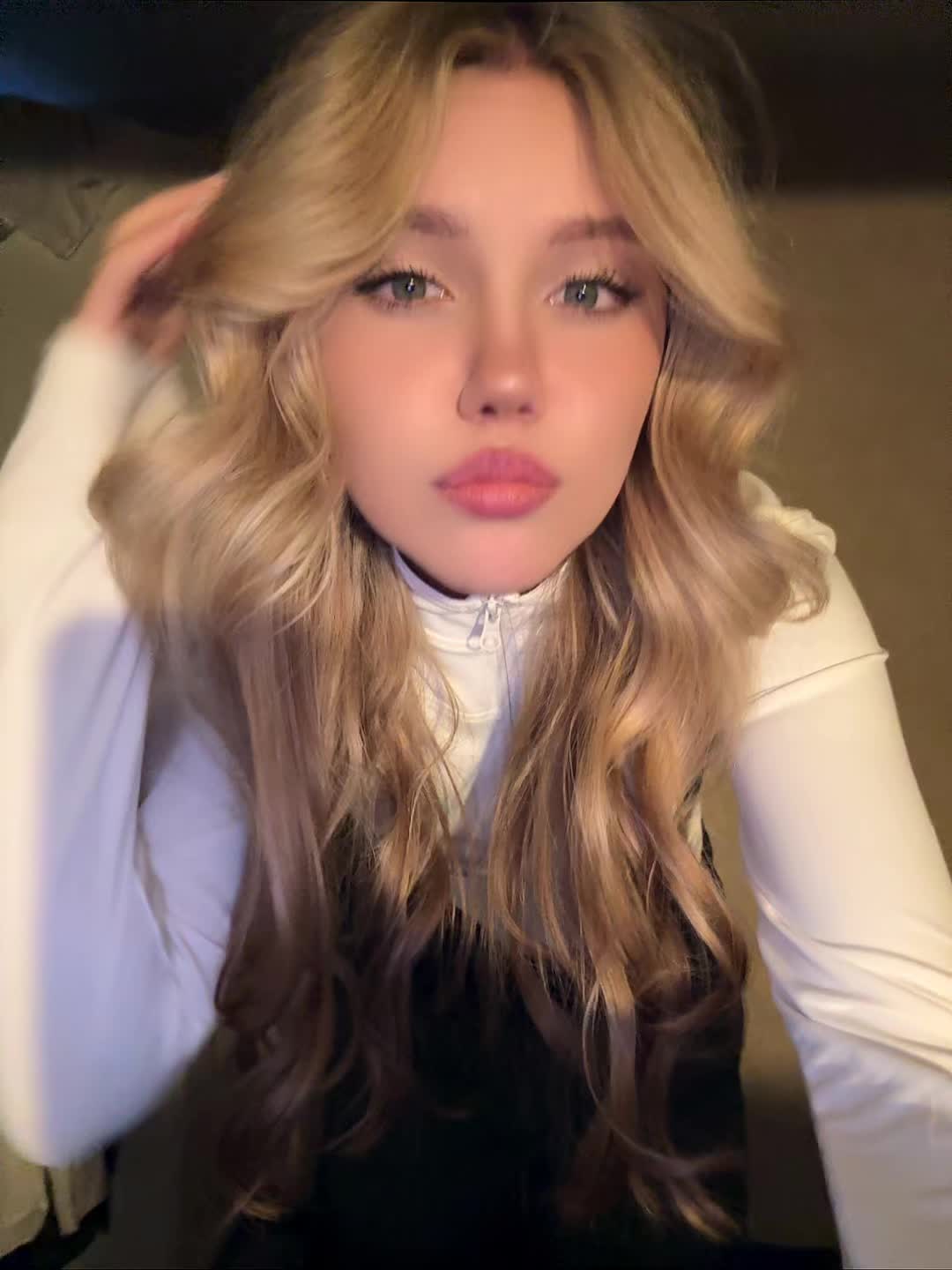 @полина андреевна