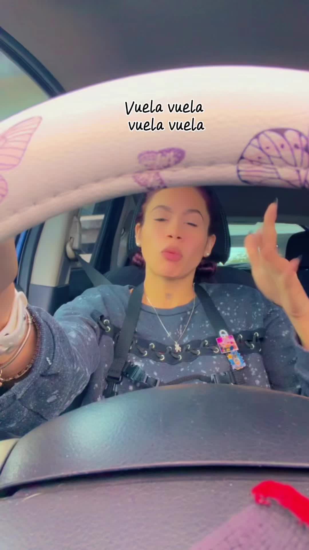 @FlacaAparte