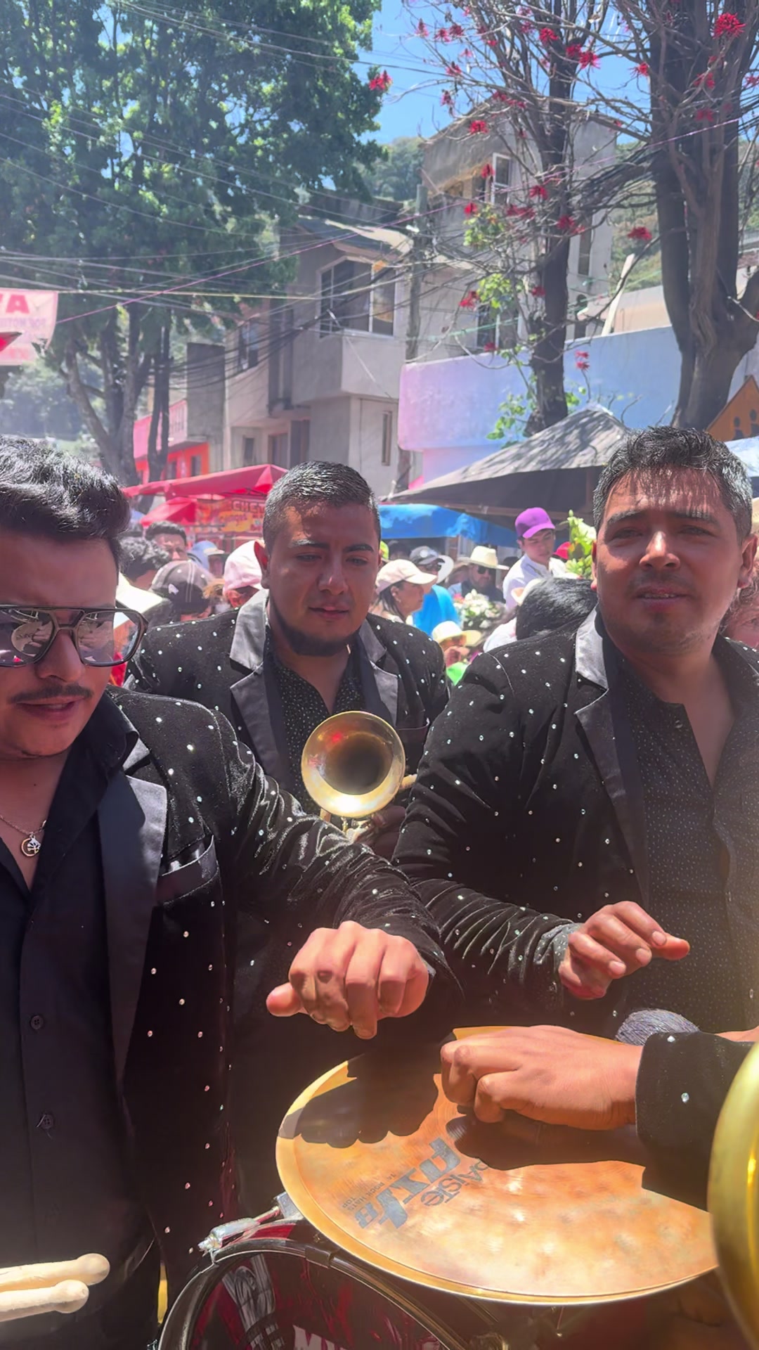 @Los Gordillo Y Su BLCH