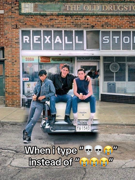@The outsiders🌅