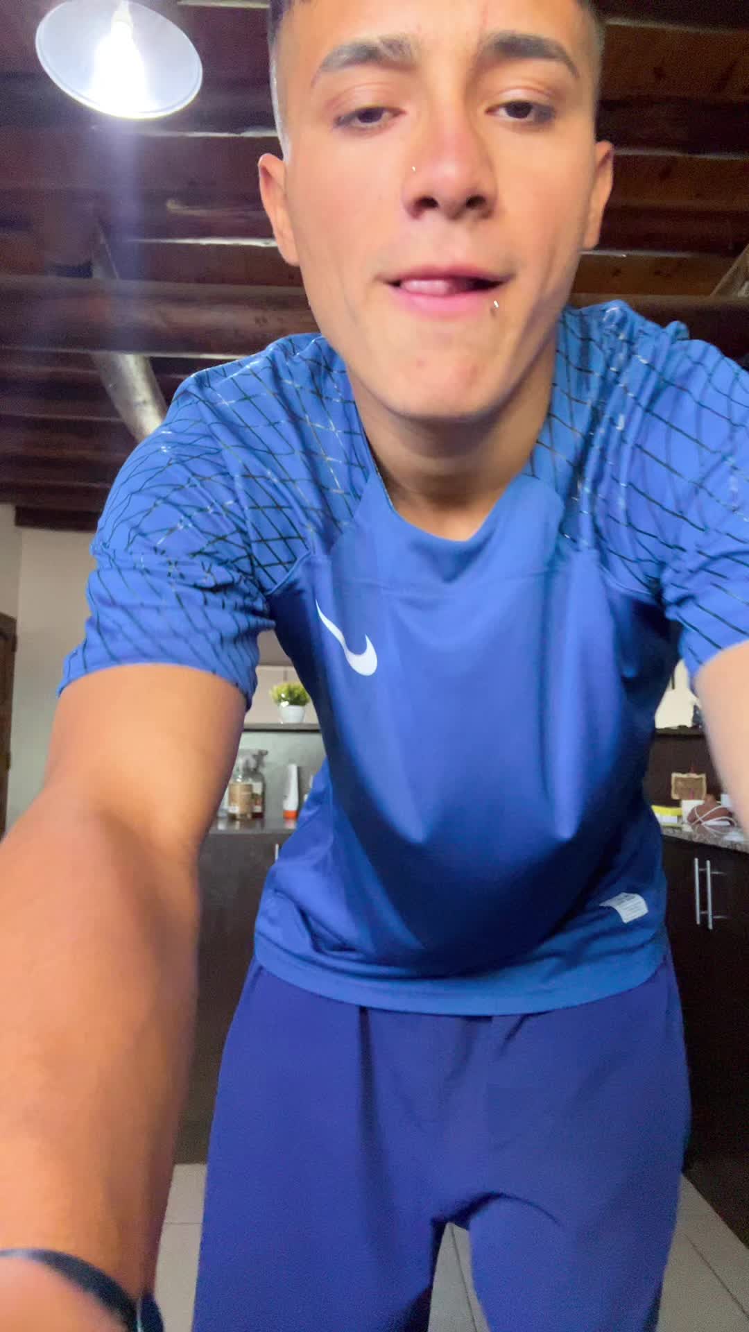 @ale_naza05