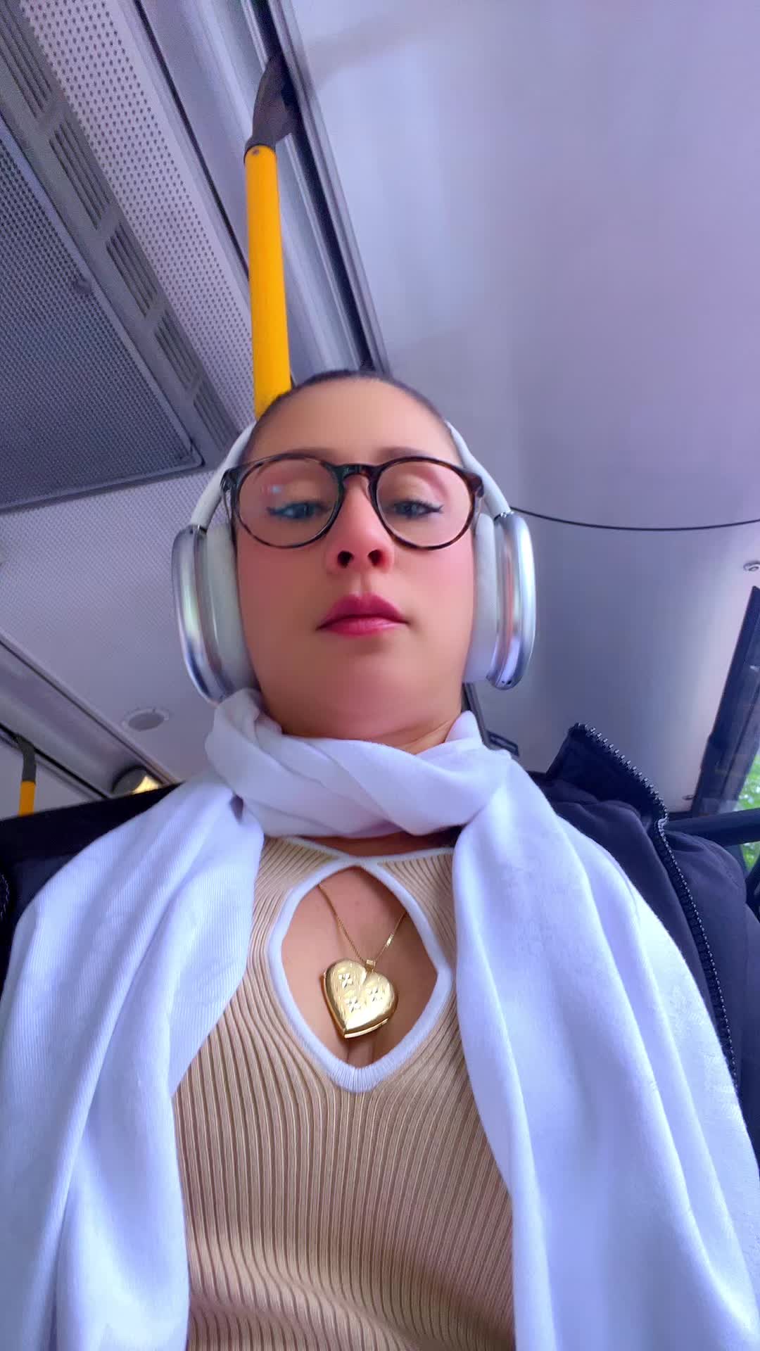 @Isabelita