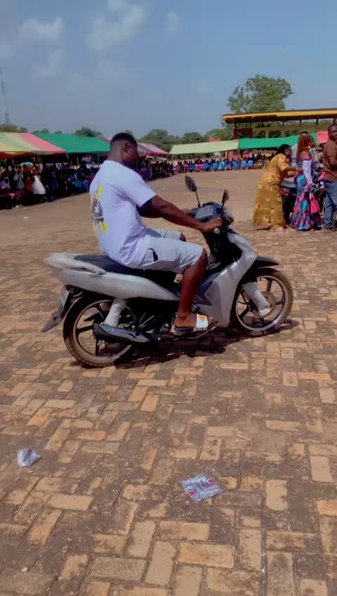 @BENZEMA 9