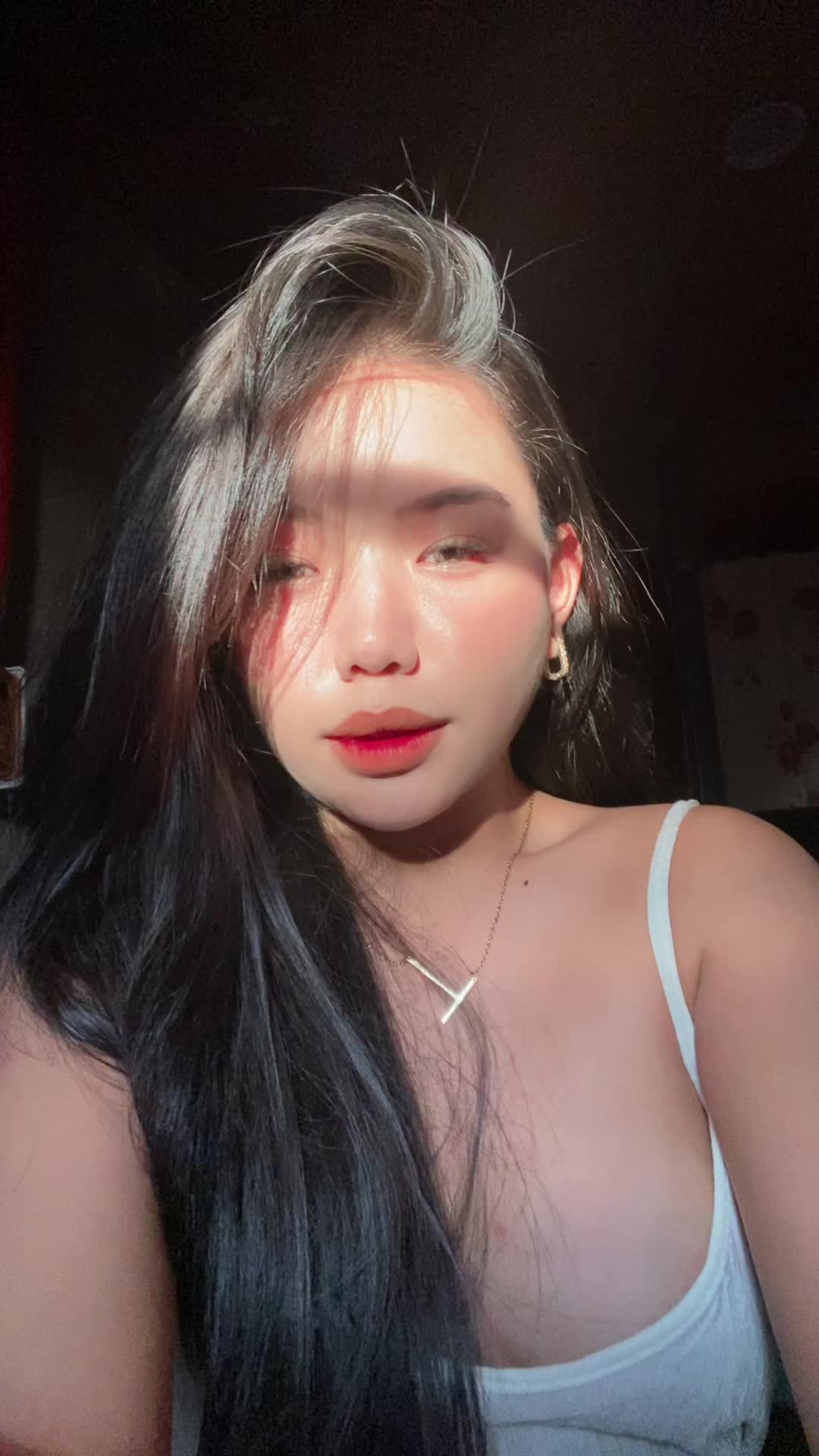 @T