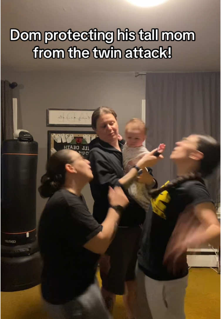 @Twintastic Duo