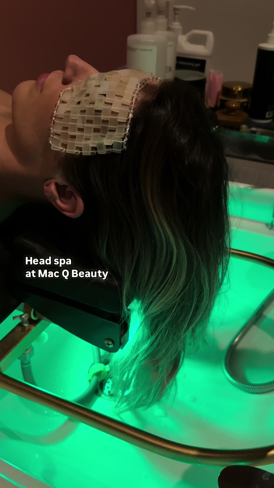 @Mac Q Beauty