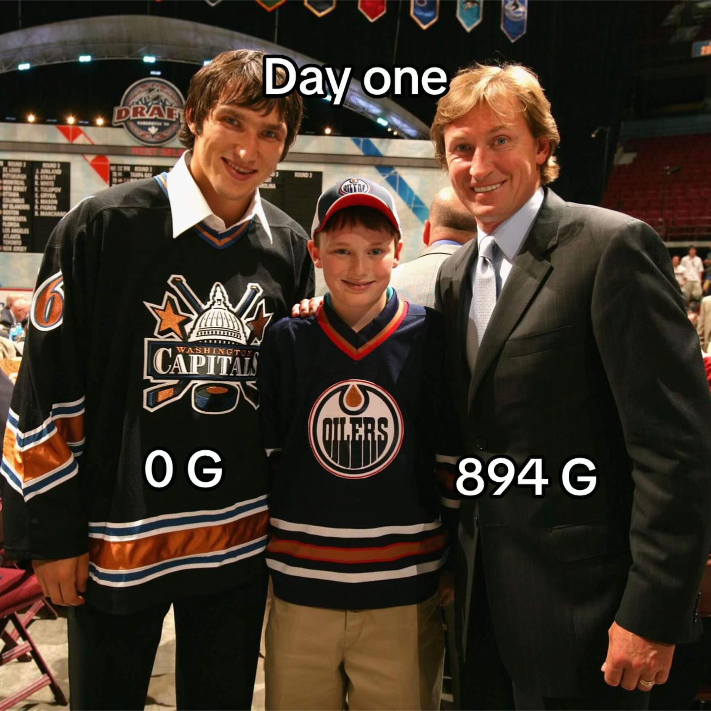 @NHLKNOWITALL