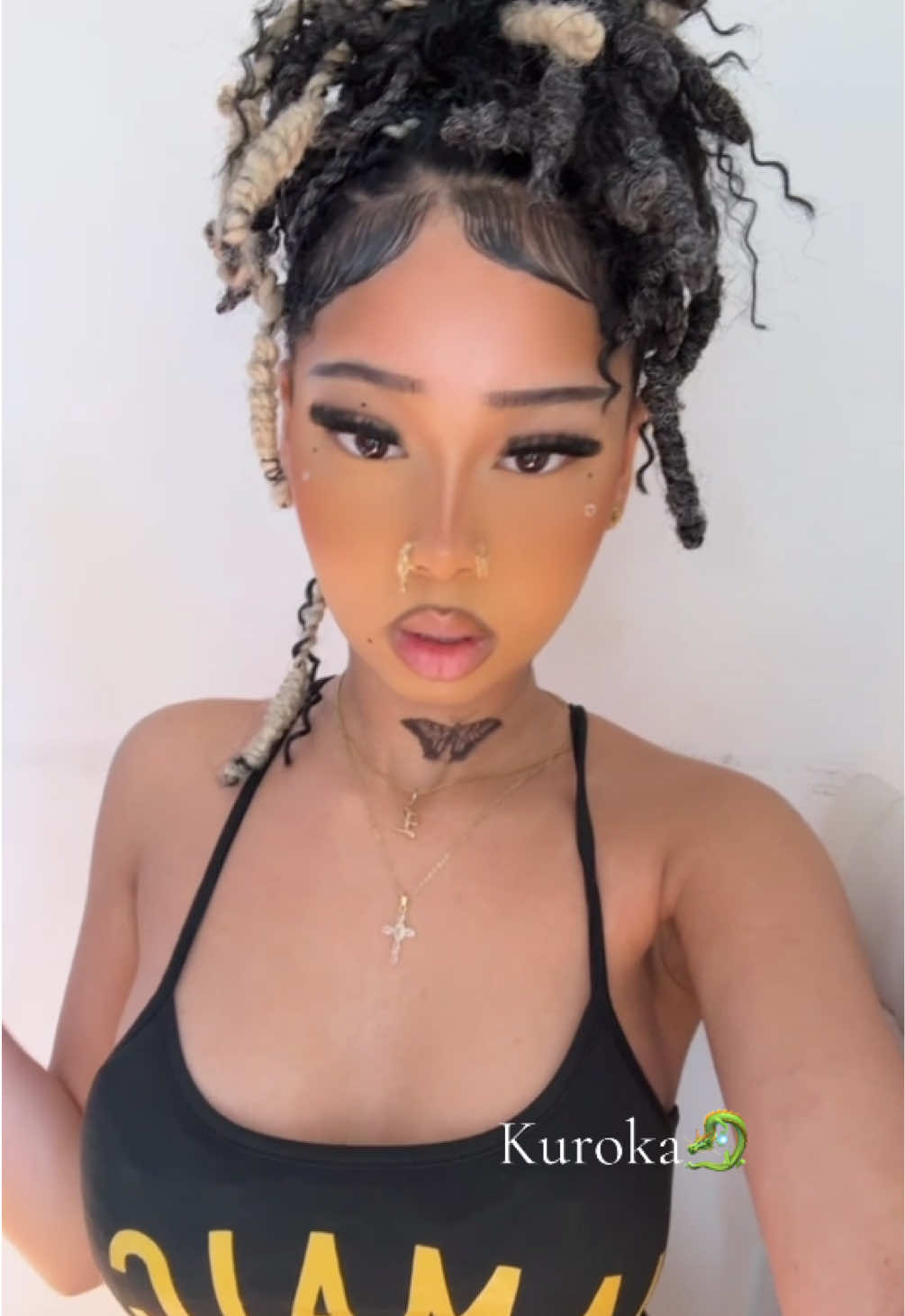 @𝑲𝒖𝒓𝒐𝒌𝒂🐉