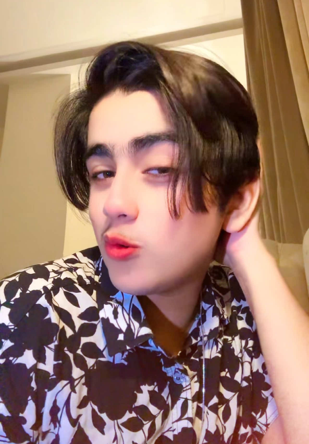 @𝙃𝙚: 𝘼  𝙒𝙊𝙇𝙁 🐺🥵