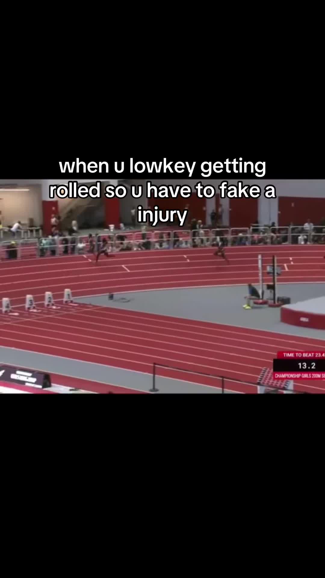 @[　]