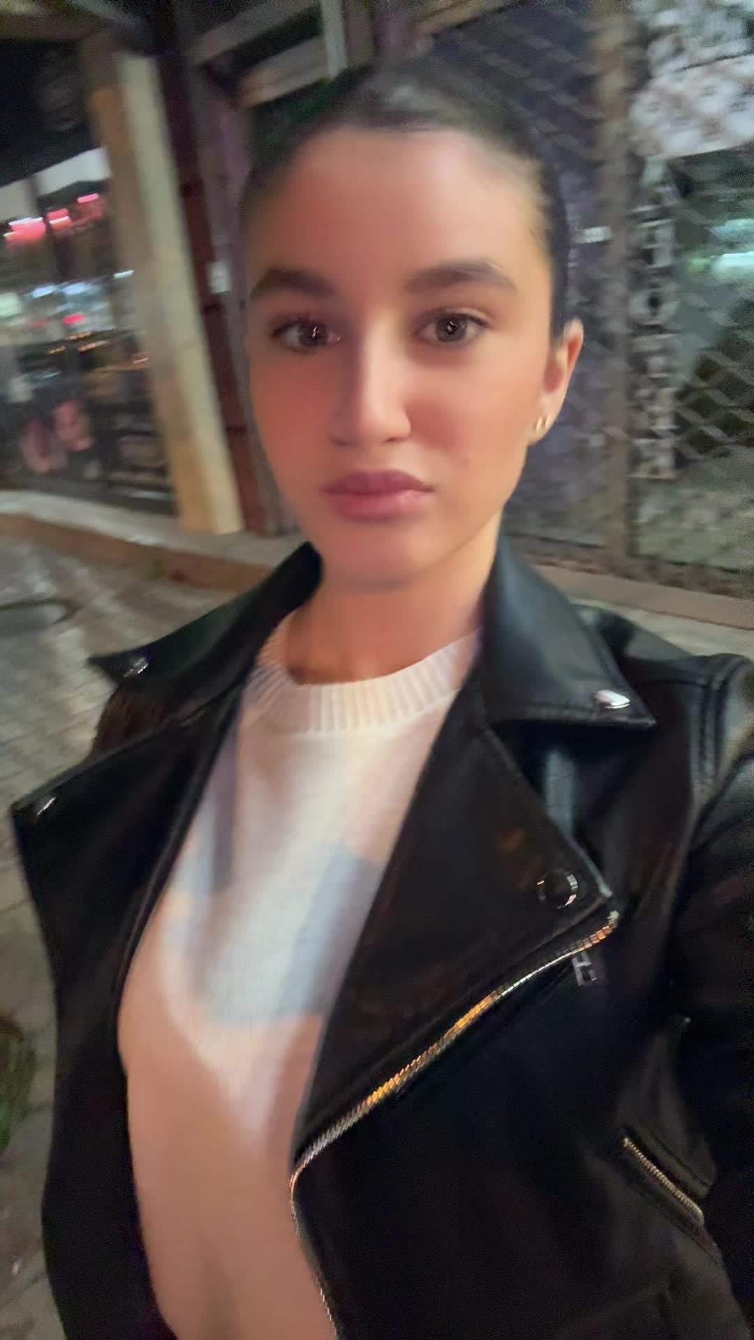 @mia