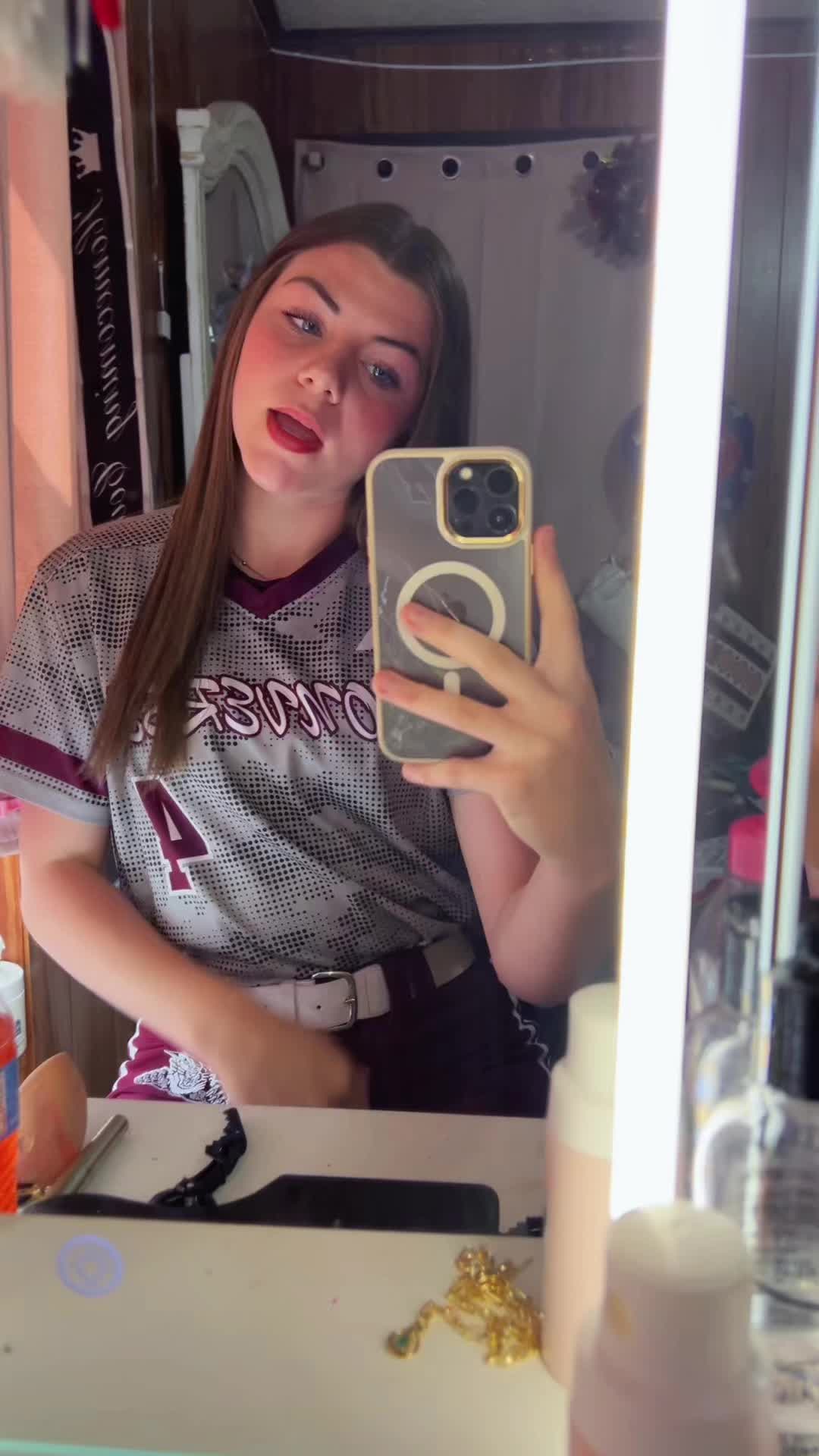 @irene marie. 🩶