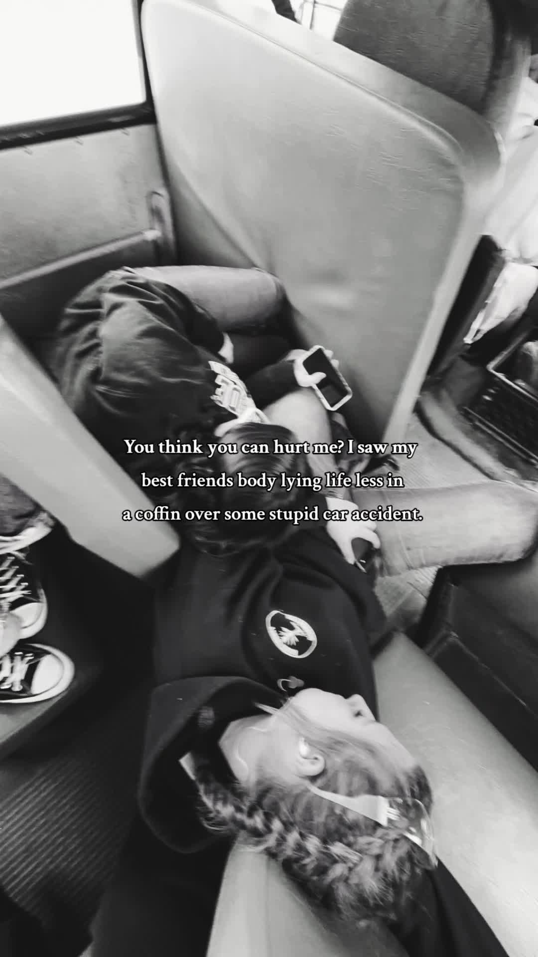 @🖤𝕰𝖑𝖑𝖎𝖊🖤