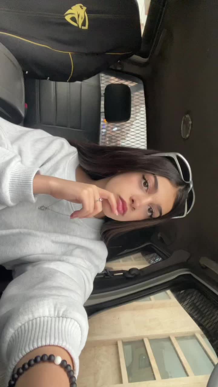 @AVA