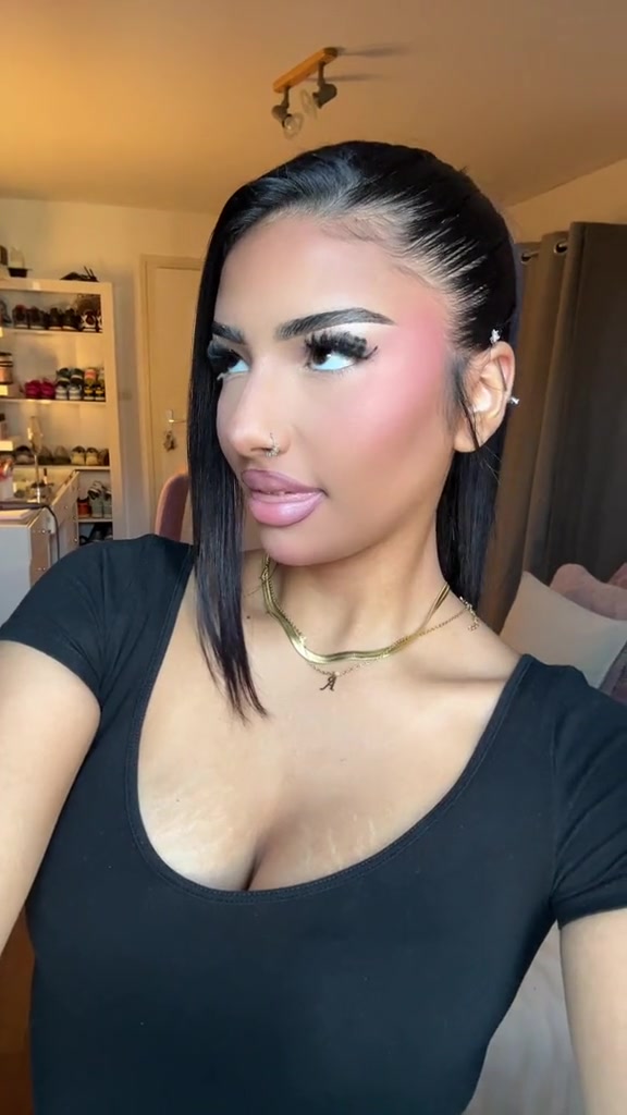 @Narjiss