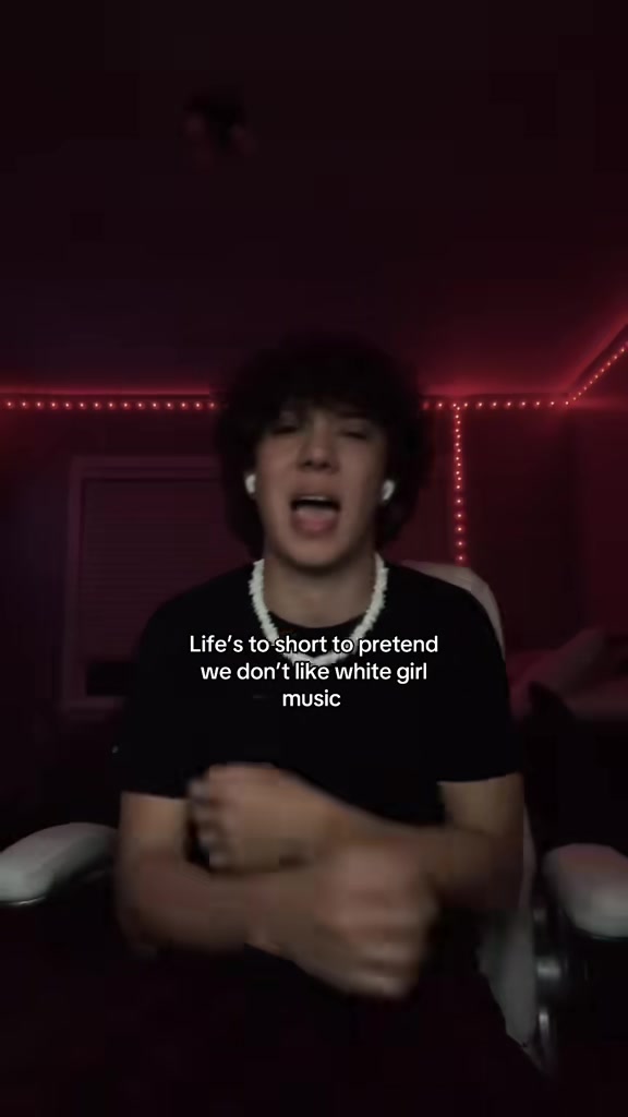 @User ﾒ𝟶