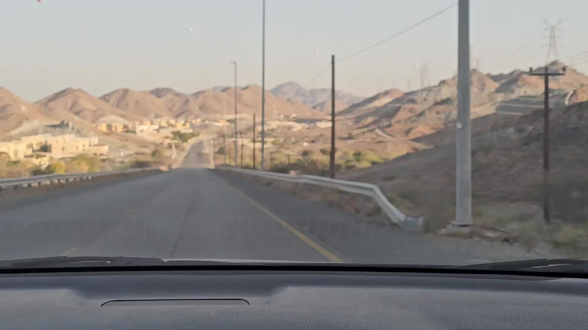 @Qurrat' Vlog