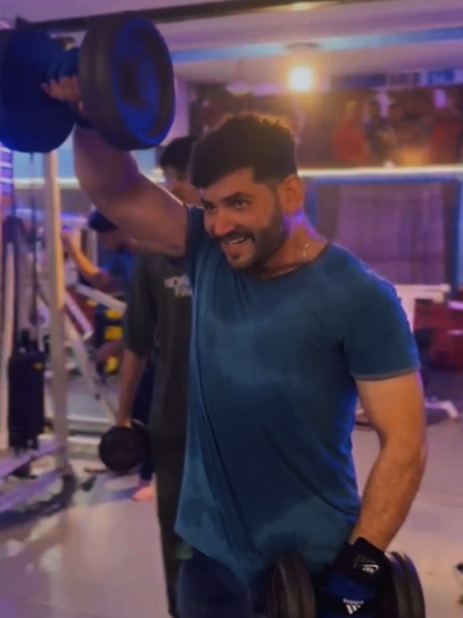 @GyM LoVer 😘