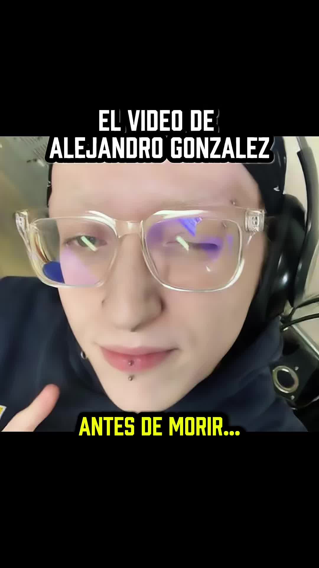 @randomnews