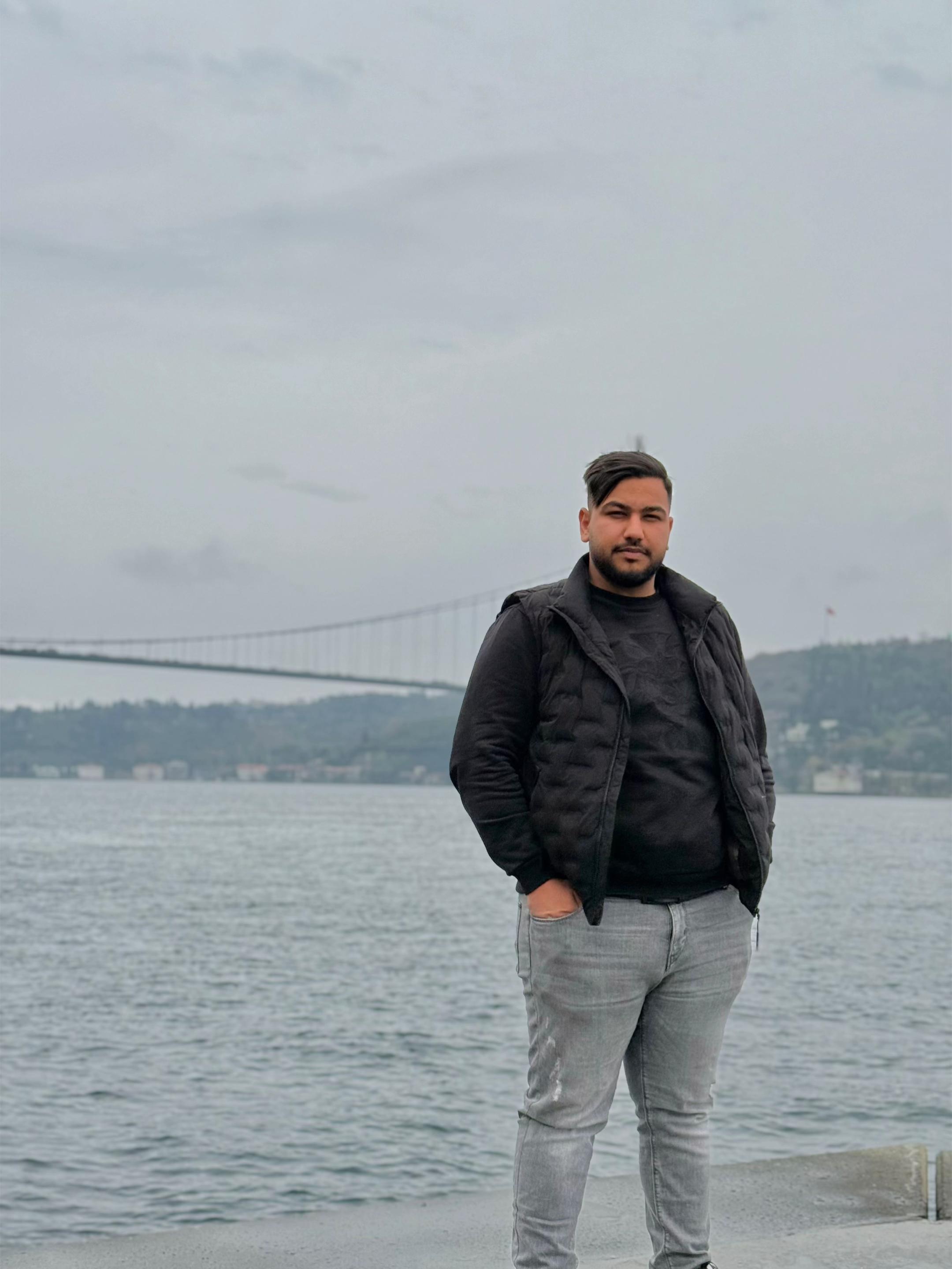 @Tamer La&ccedil;in