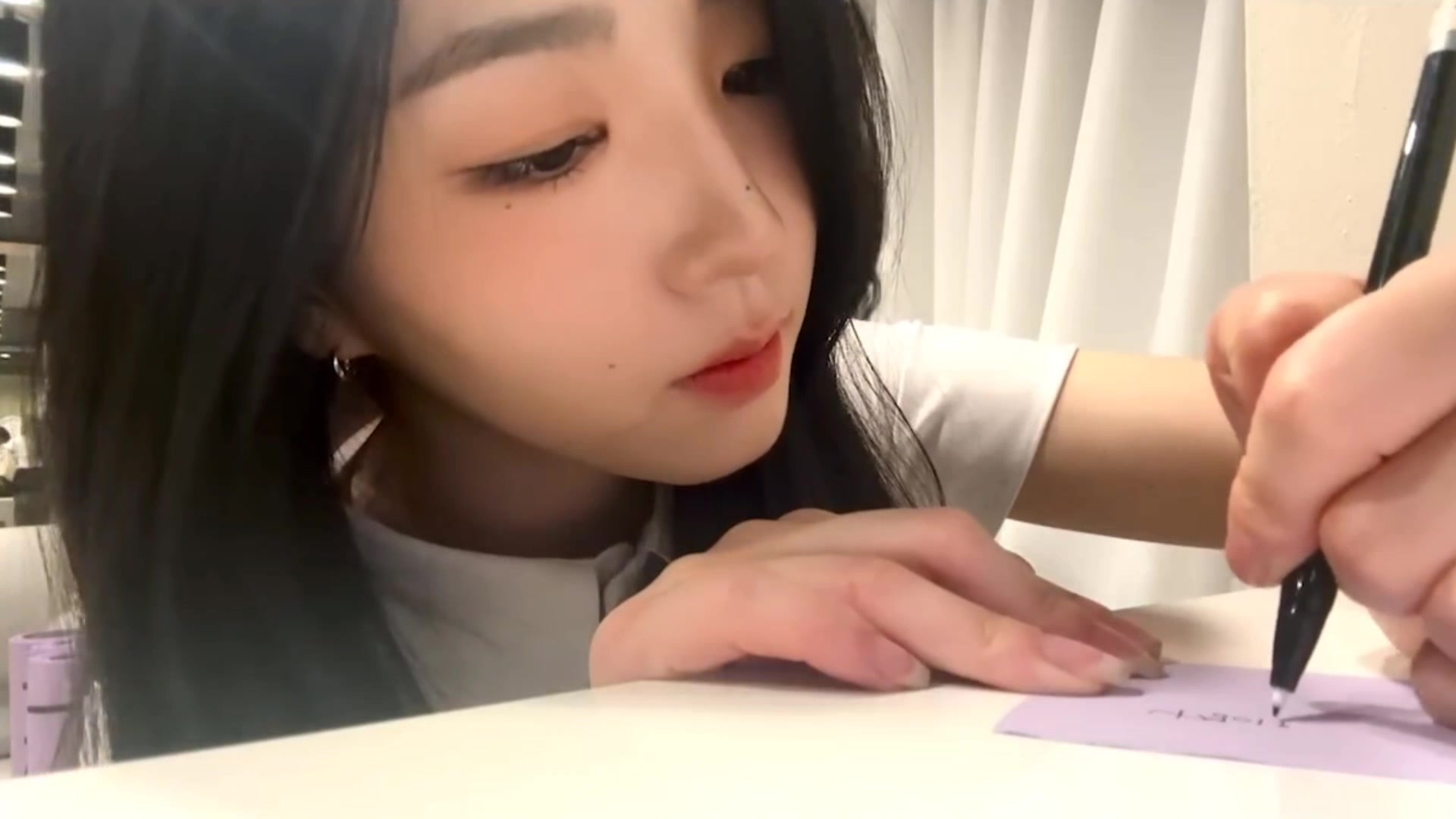 @🫧