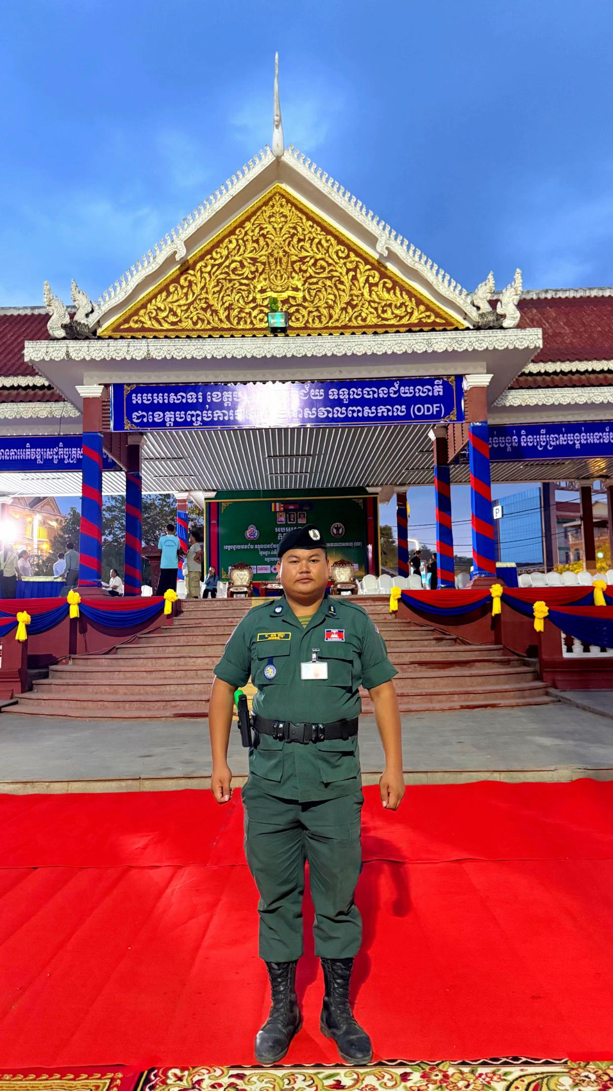 @ឥន្ទ្រីខ្មៅ  ⚖️