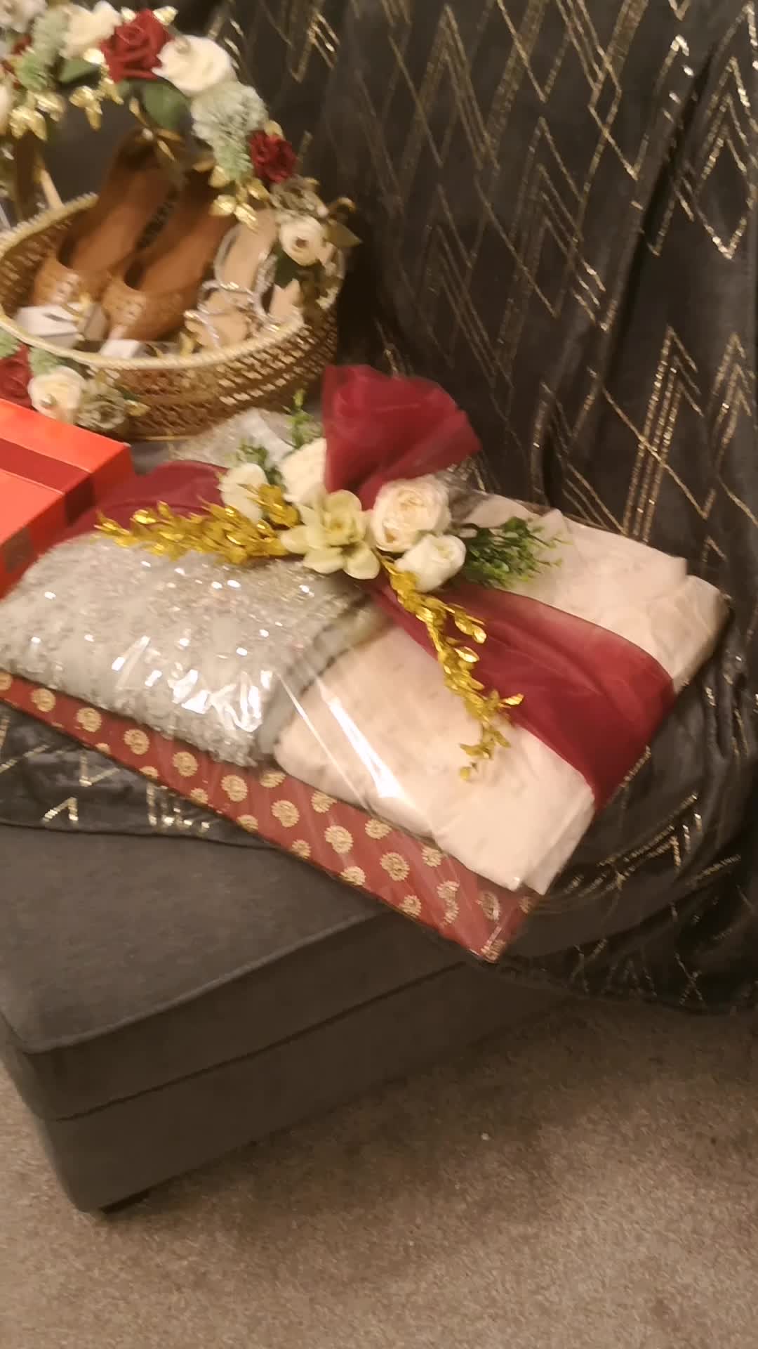 @Glowing Gifts Ltd