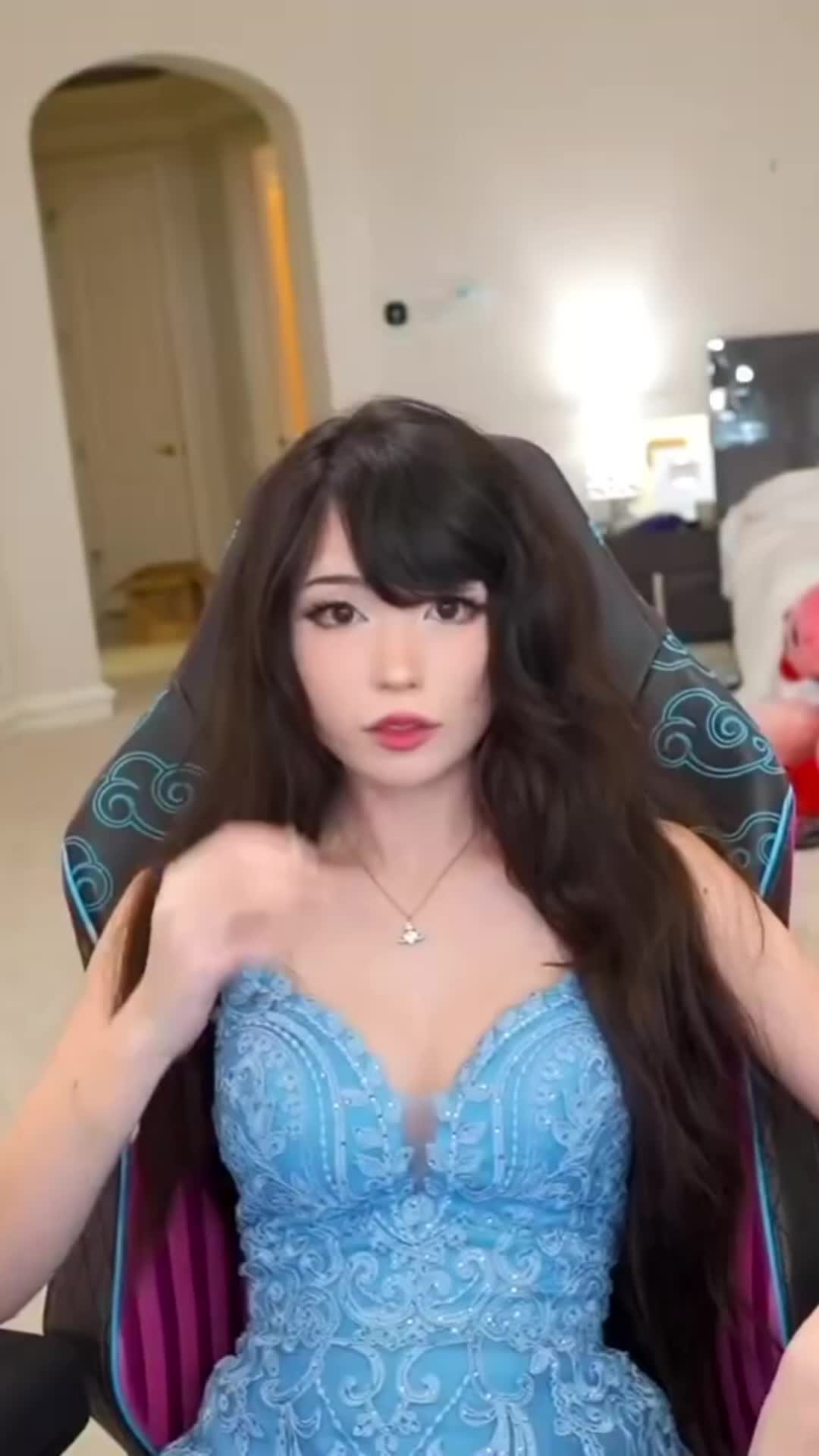 @Emirushill