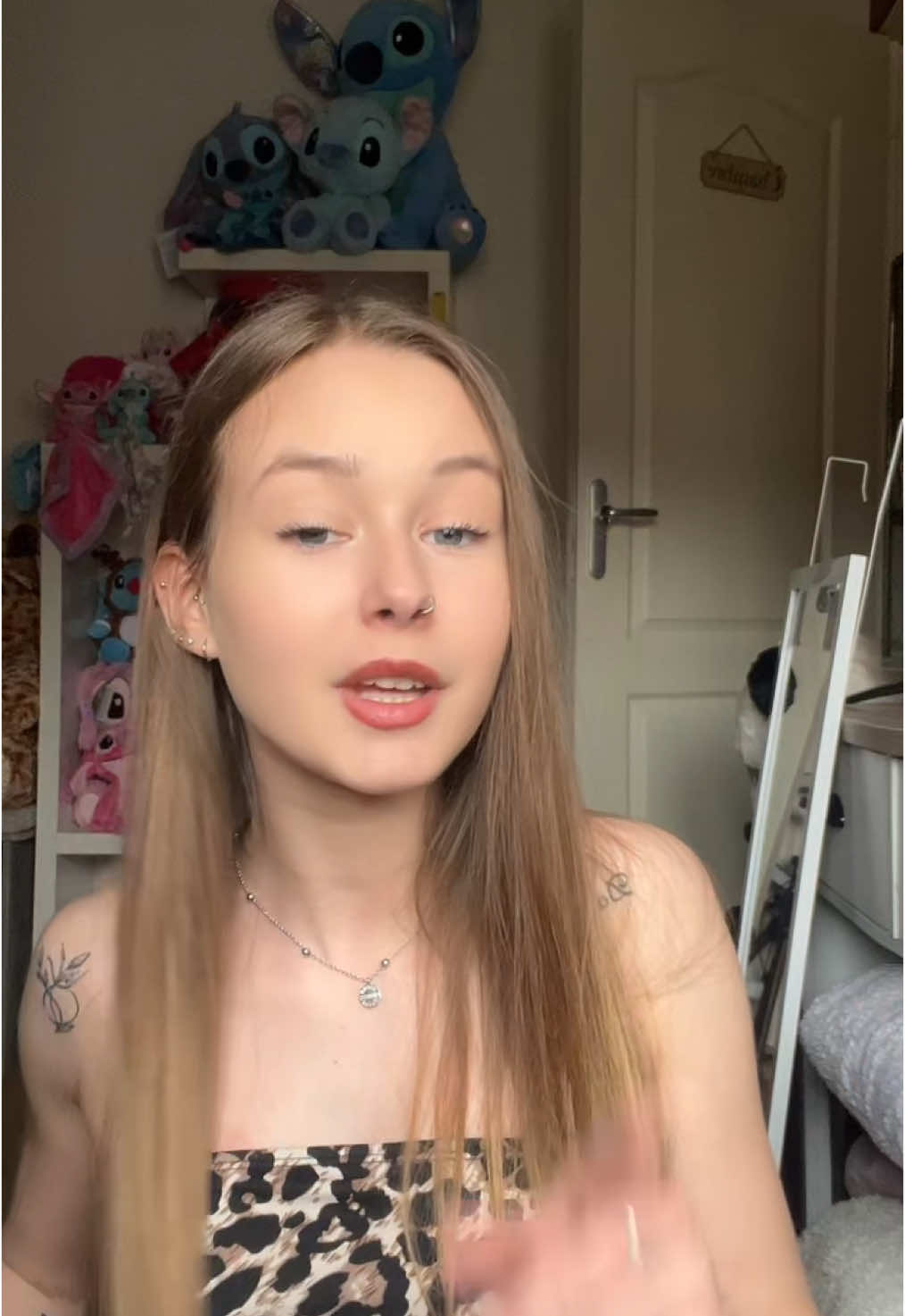 @𝐠𝐰𝐞𝐞🧸