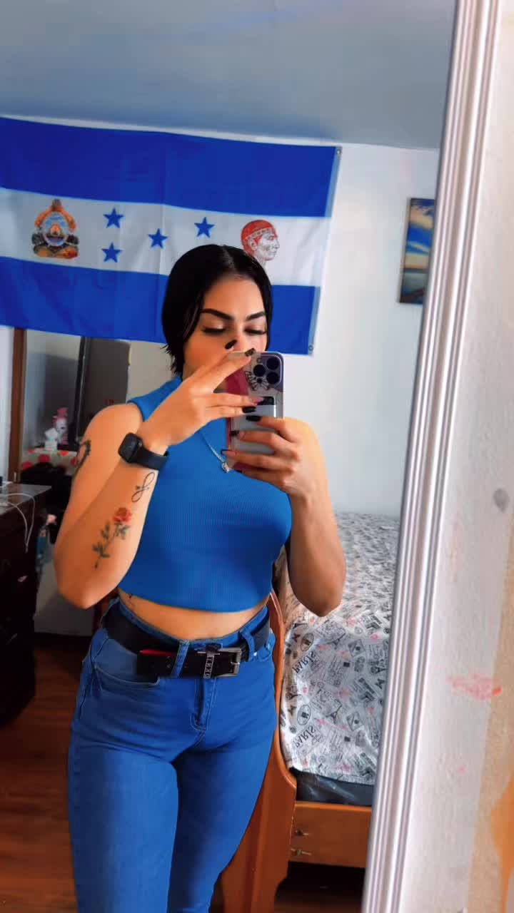 @🦋Estela🖤