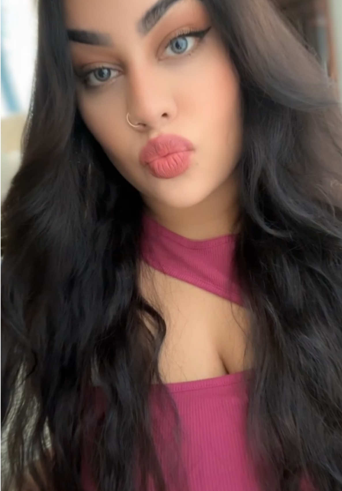 @R💕