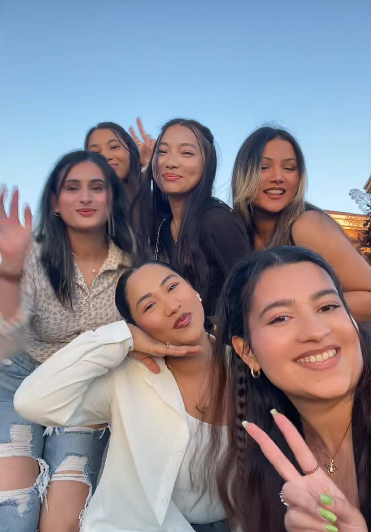 @Kyalorina🇳🇵