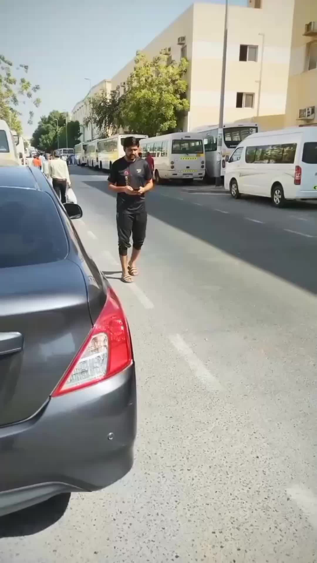 @๐.๐๐๐ข๐ ๐๐๐ซ๐ซ๐๐ฅ