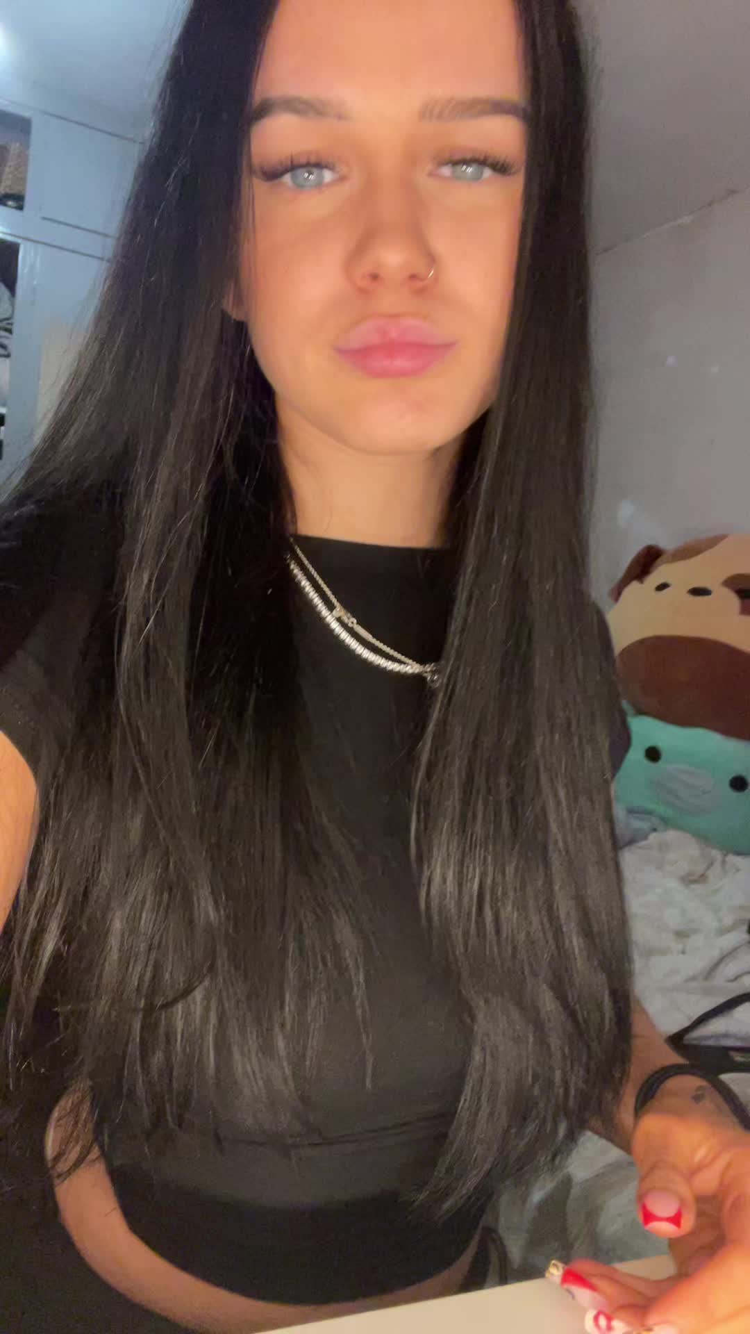 @amblouu_