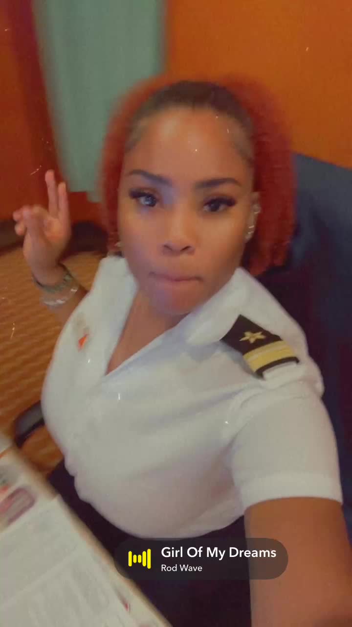 @i_am.janel