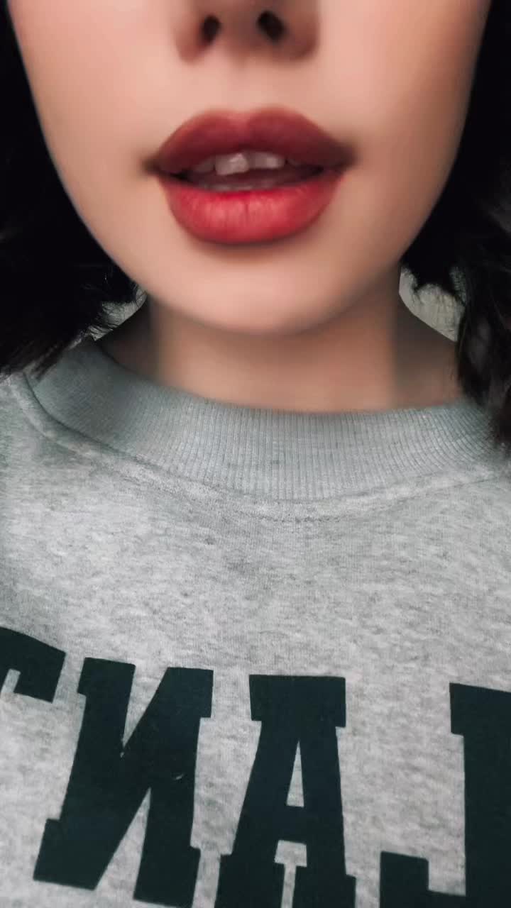 @🕷️