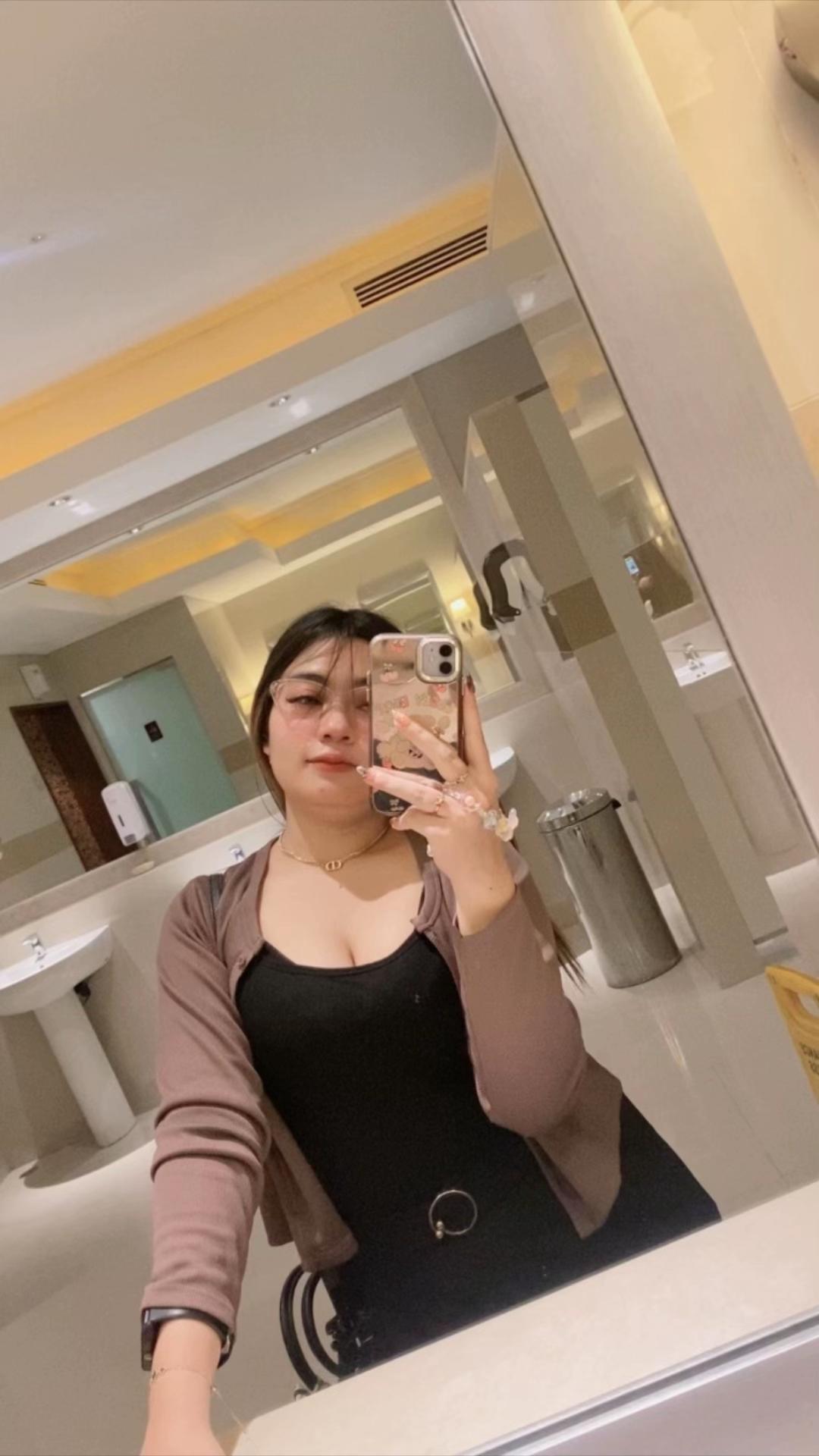 @ay🦋
