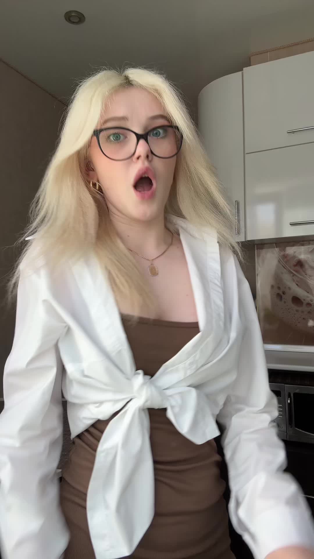 @рия вэсликс <33