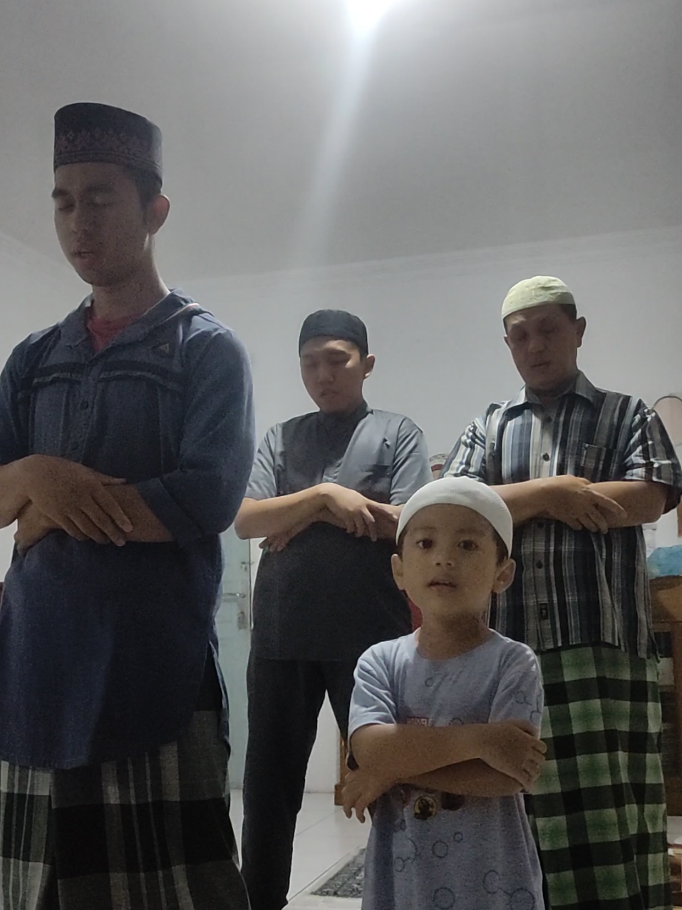 @ikhsansann