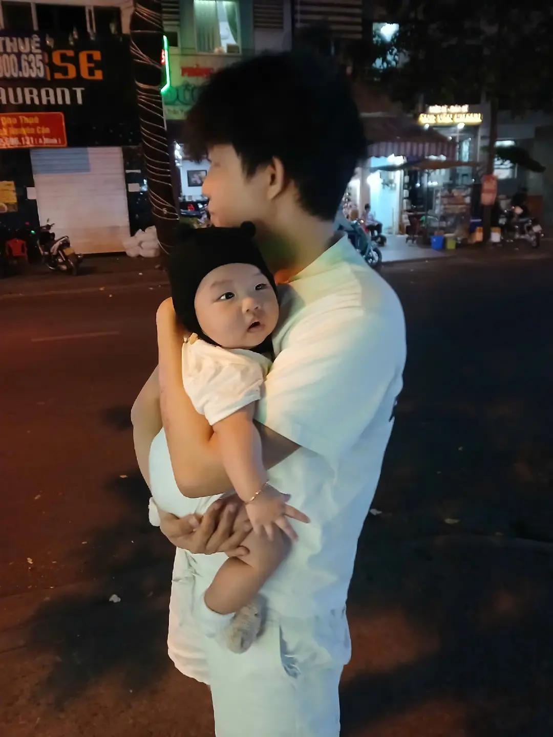 @Aki L&ecirc;