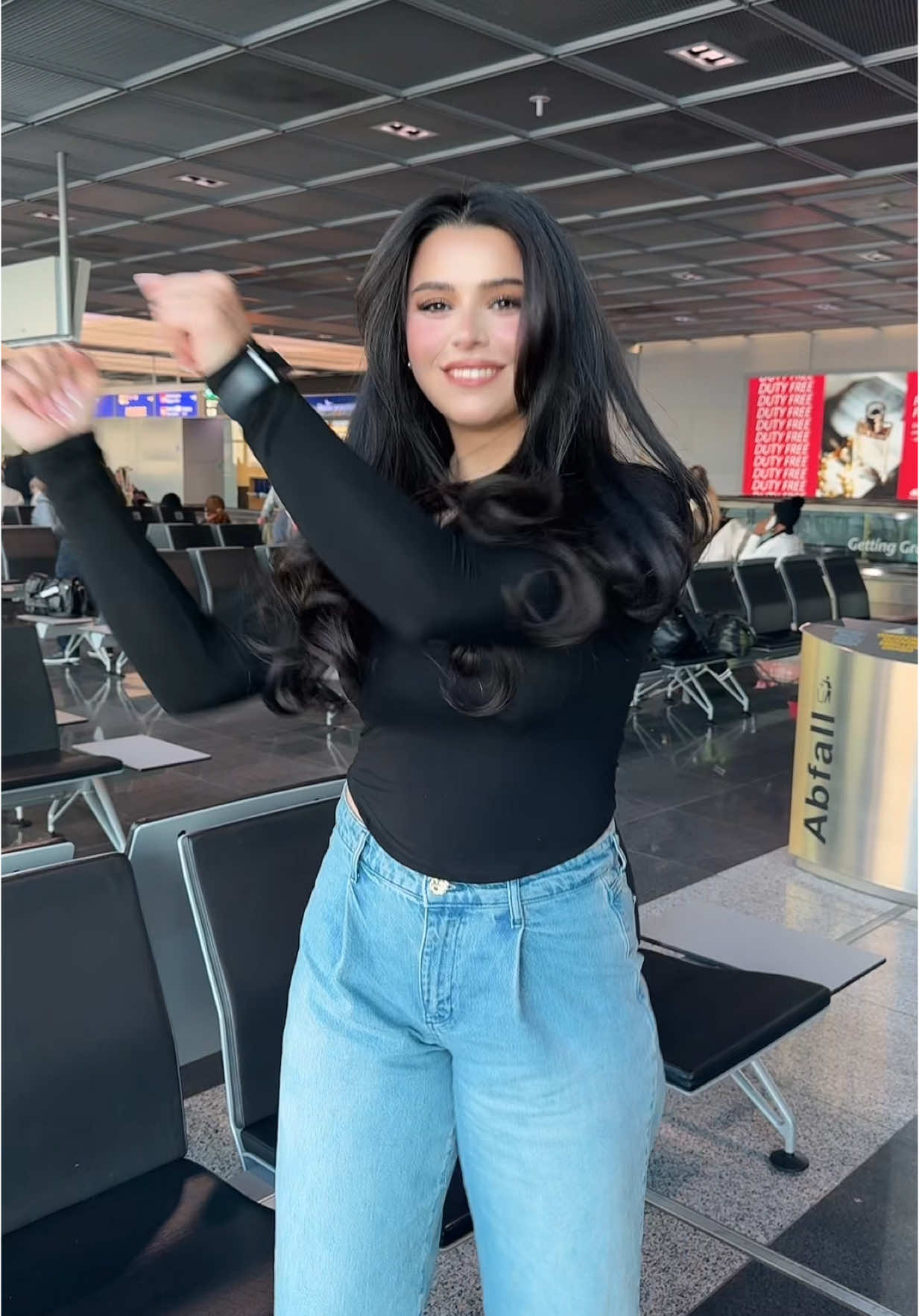 @Lara 💎