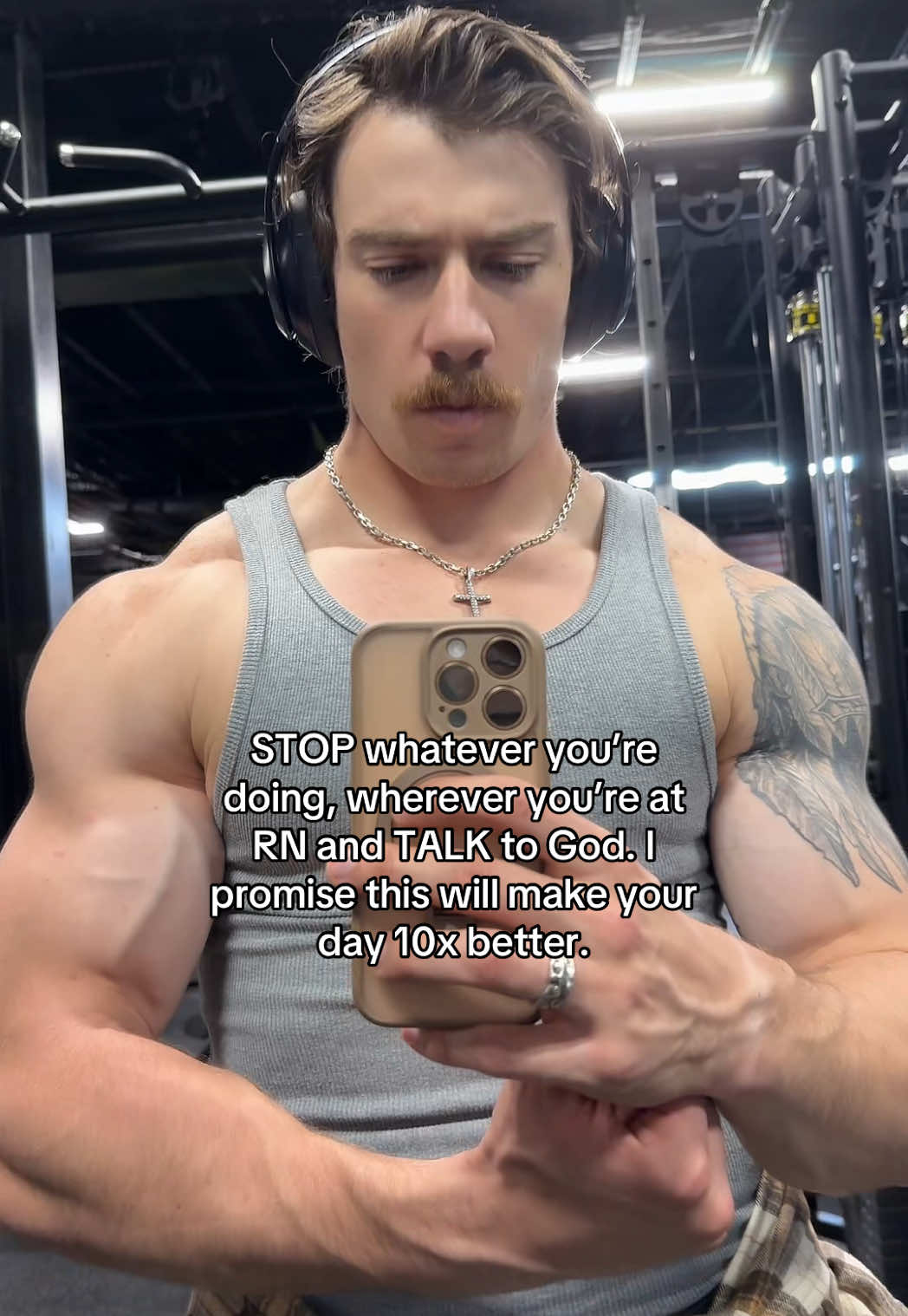 @_therealclyde_