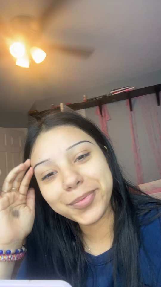 @Gabby👩&zwj;❤️&zwj;💋&zwj;👩